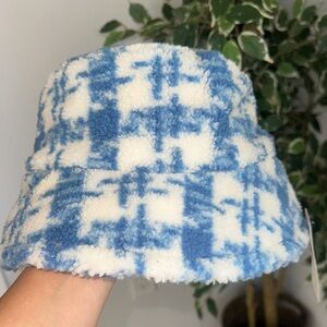 Stylish Blue and White Women's Bucket Hat